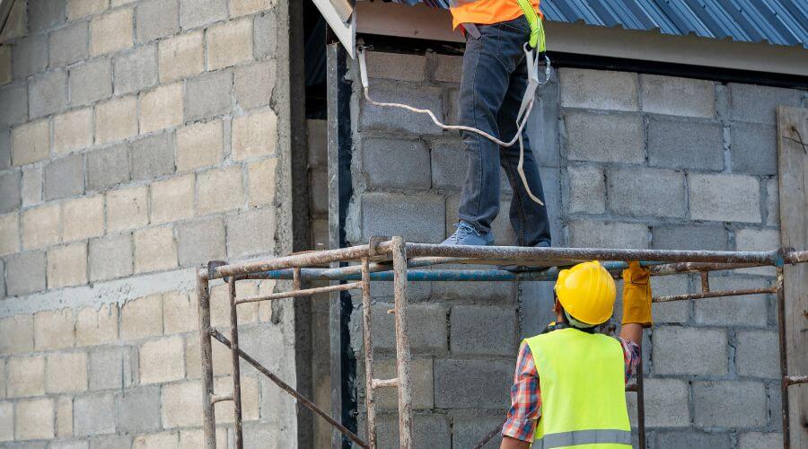 Expert Emergency Roof Repairs services in Patoka, IN